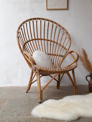 Ernest, le grand fauteuil en rotin clair N°692