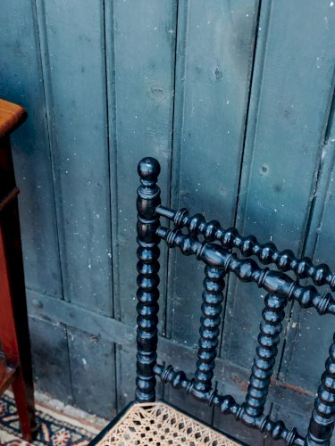 Ernestine, la chaise en bois pour enfant N°184