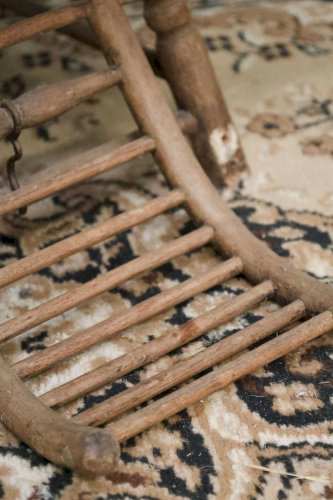 Ernestine, la chaise en bois pour enfant N°265