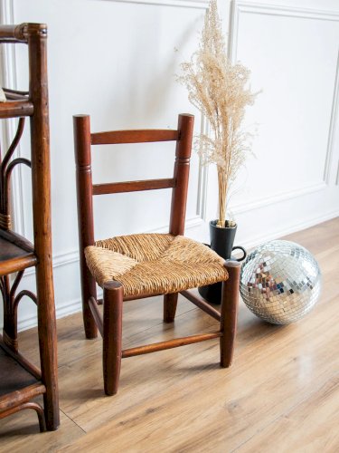 Ernestine, la chaise en bois pour enfant N°93