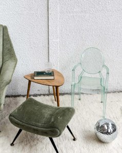 Ernestine, the Kartell children's chair No. 30