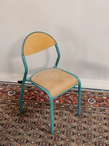 Ernestine, la chaise pour enfant bleu clair N°277