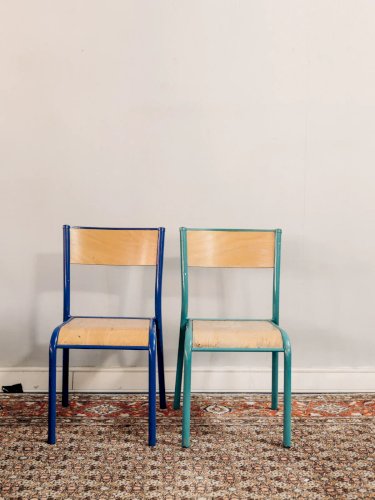 Ernestine, la chaise pour enfant bleue N°272