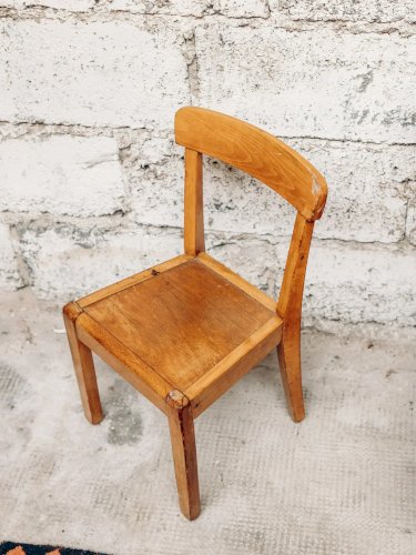 Ernestine, la chaise pour enfant en bois N°220