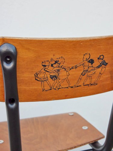 Ernestine, la chaise pour enfant en bois N°253