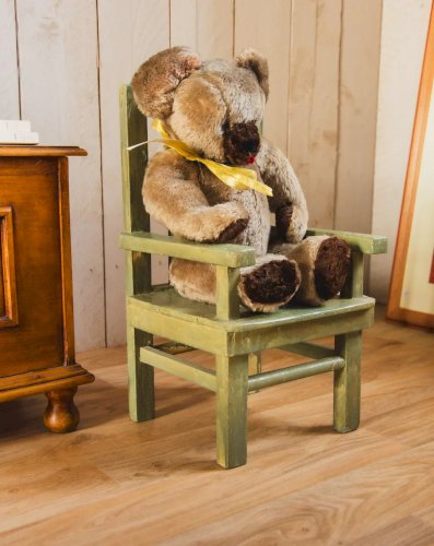 Ernestine, la chaise pour enfant en bois N°284