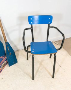 Ernestine, the children's chair No. 125