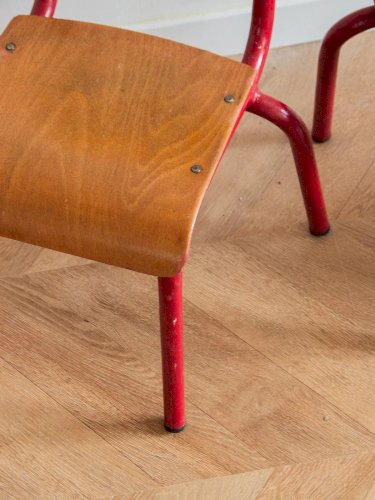 Ernestine, la paire de chaises d'écolier N°240