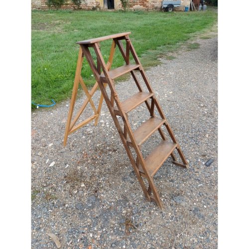 Escabeau dAtelier en Bois