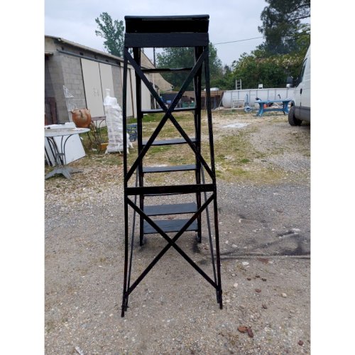 Escabeau échelle repliable dAtelier Bois