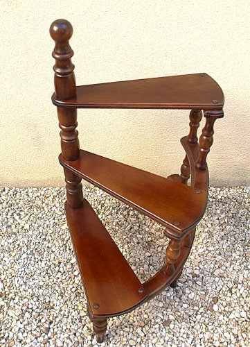 Escalier - Escabeau de bibliothèque