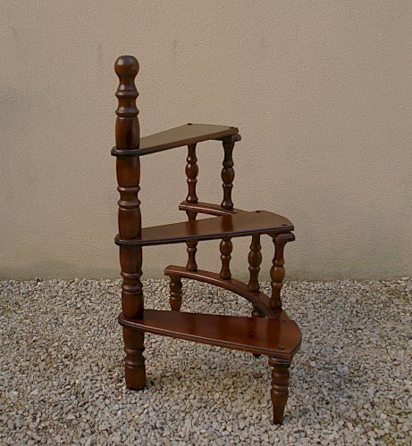 Escalier - Escabeau de bibliothèque