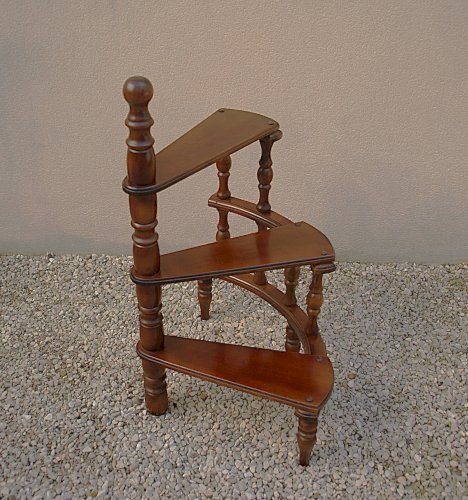 Escalier - Escabeau de bibliothèque