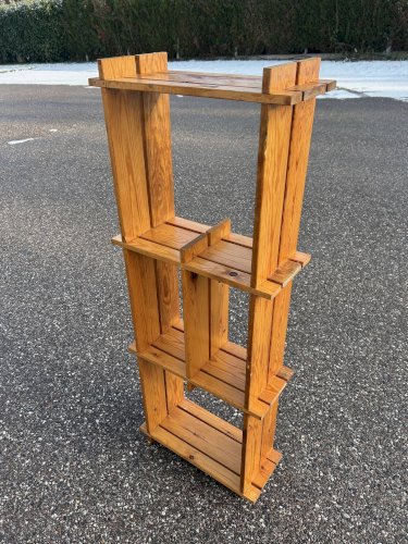 étagère en pin brutaliste 1970
