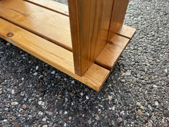 étagère en pin brutaliste 1970