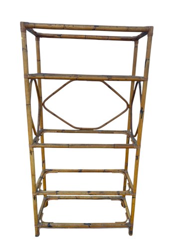étagère en rotin et verre fumé