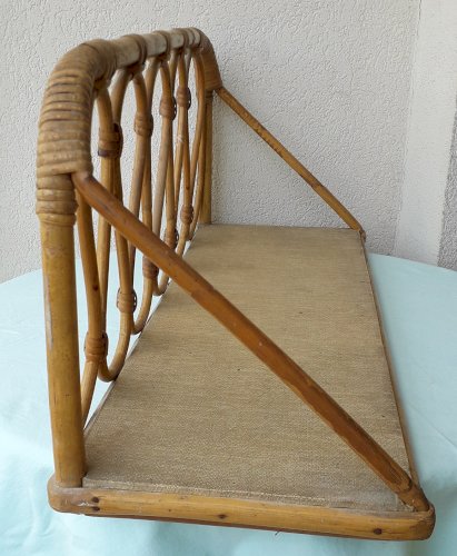 Etagère en rotin