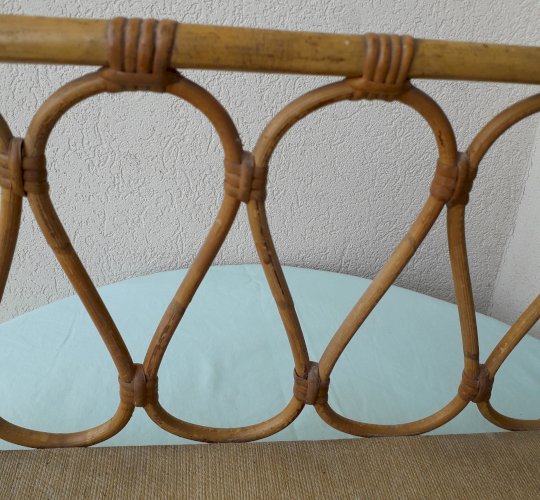 Etagère en rotin