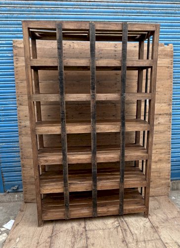 étagère en teck birman