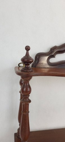 Etagère murale en acajou Napoléon III