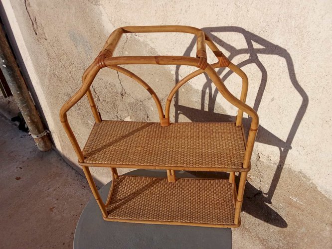 Étagère murale rotin
