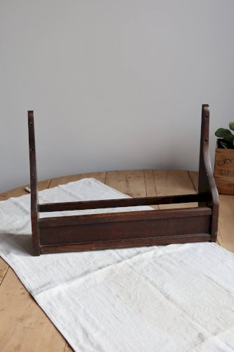 Étagère murale vintage en bois foncé