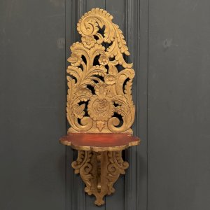 Étagère ottomane en bois doré sculpté XIXe L9231