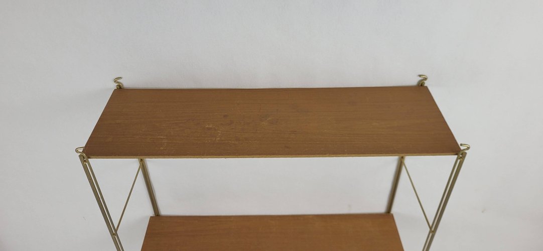 Etagère String en bois et métal doré 1960