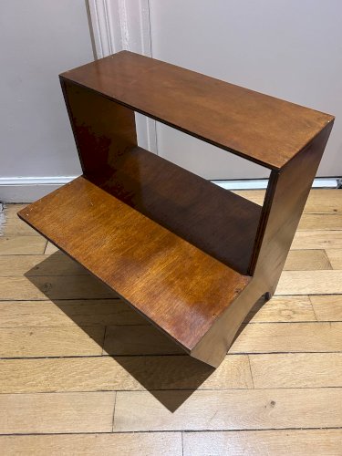 Étagère sur pieds en bois, années 50