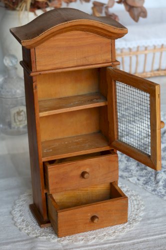 Étagère vintage à poser bois, tiroirs et porte grillagée