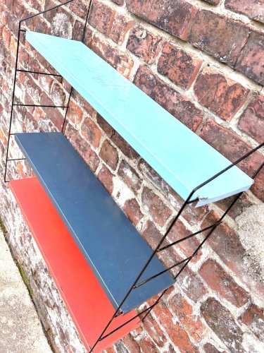 Étagères vintage métal, rangement design