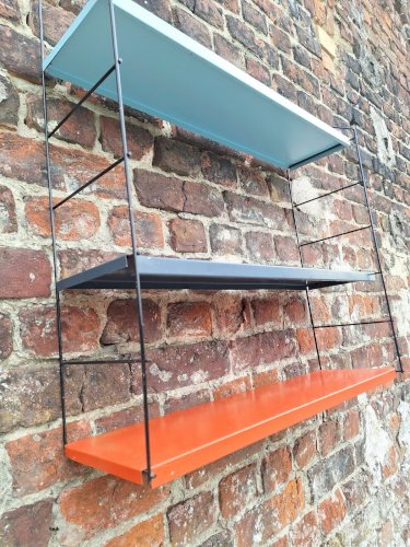 Étagères vintage métal, rangement design