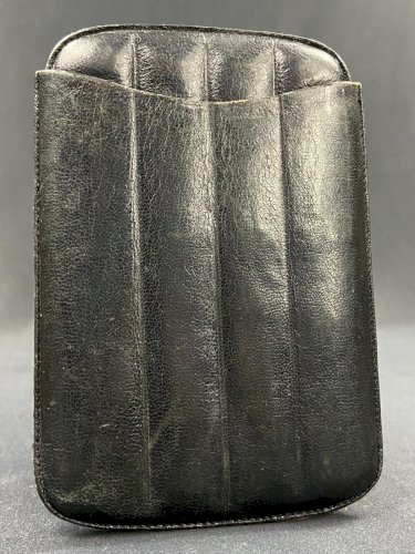 Etui à 4 cigares en cuir noir