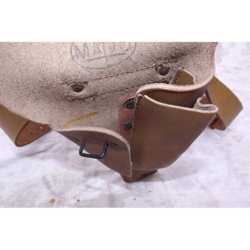 étui a revolver cuir