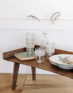 Eugène, the batch of opaque mini glasses No. 93