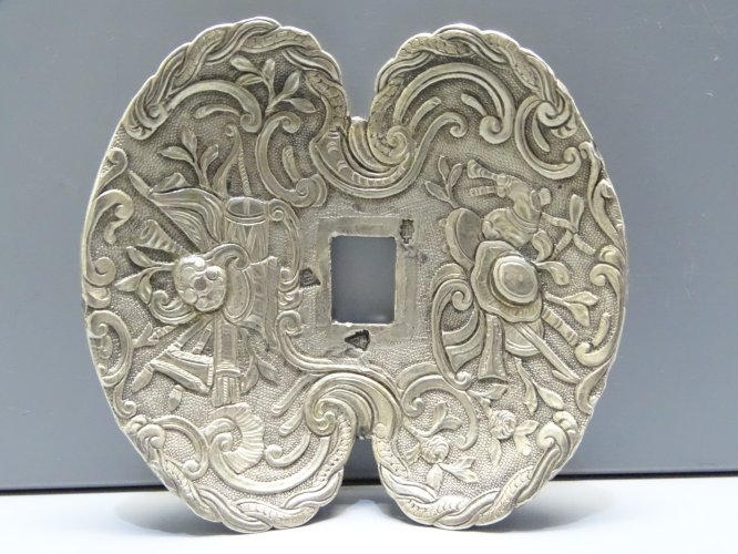 -EXCEPTIONNELLE  GARDE D'EPEE  ARGENT XVIIIe  ATTRIBUTS de MUSIQUE Poinçons   D