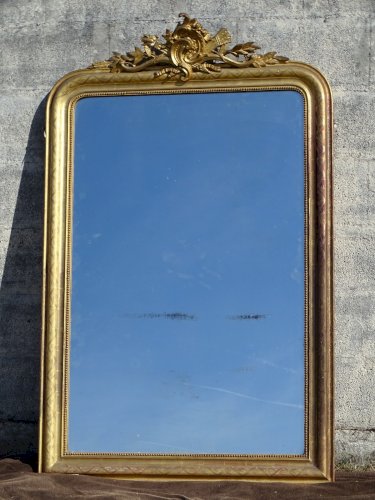 - EXCEPTIONNELLE GRANDE GLACE MIROIR  BOIS DORE FRONTON STYLE LOUIS PHILIPPE  D