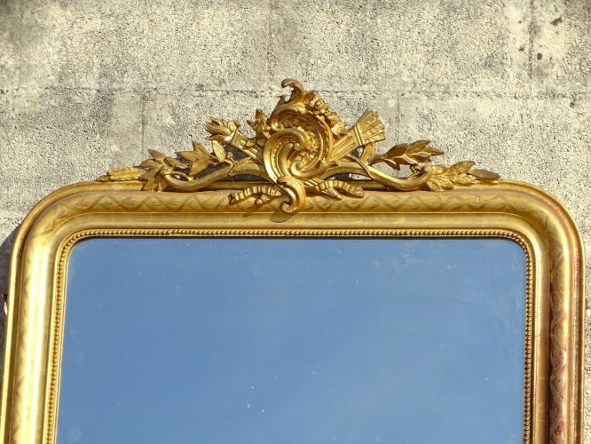 - EXCEPTIONNELLE GRANDE GLACE MIROIR  BOIS DORE FRONTON STYLE LOUIS PHILIPPE  D
