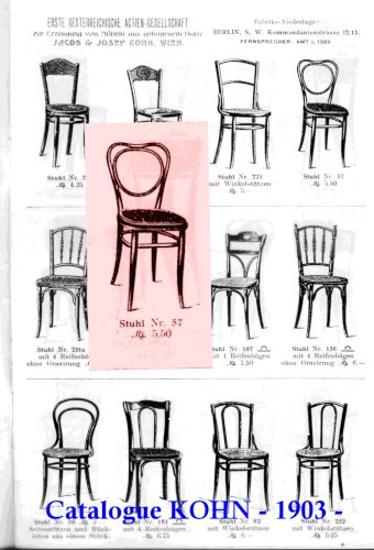 Fausse paire de chaises bistrot cannées , Kohn et Mundus, vers 1910 - no Thonet