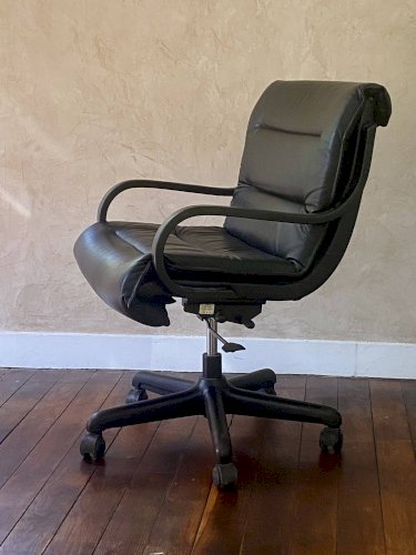 Fauteui de Bureau en cuir Ajustable Année 90