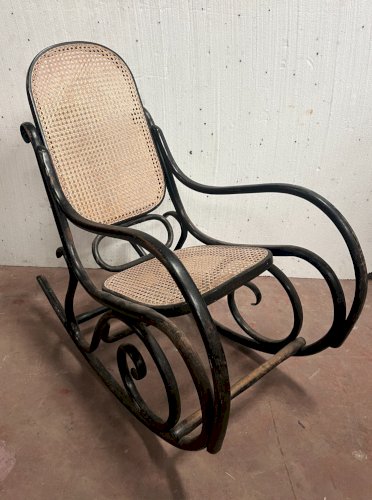 Fauteuil a bascule en bois courbé Rocking chair XX siècle