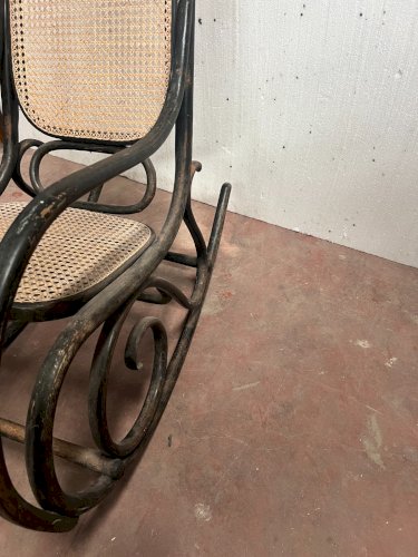 Fauteuil a bascule en bois courbé Rocking chair XX siècle