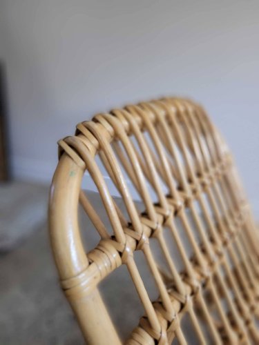 Fauteuil à bascule enfant en rotin vintage