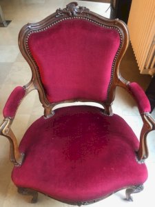 fauteuil bois et velours style Louis XV