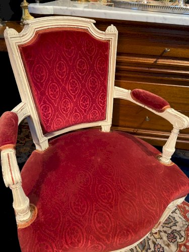 Fauteuil cabriolet velours rouge d'époque XVIIIe Louis XVI