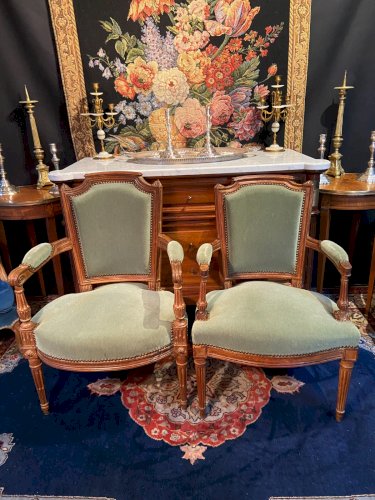Fauteuil cabriolet velours vert d'époque XVIIIe Louis XVI