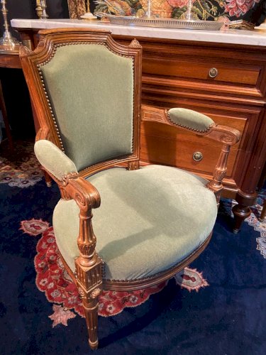 Fauteuil cabriolet velours vert d'époque XVIIIe Louis XVI