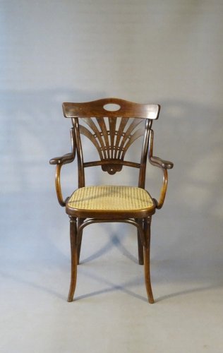 Fauteuil canné de THONET N°293 - Art nouveau - Ca,1905