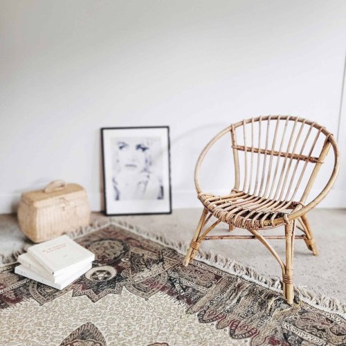 Fauteuil coquille en rotin pour enfant