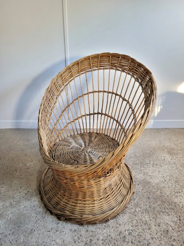 Fauteuil corbeille en osier